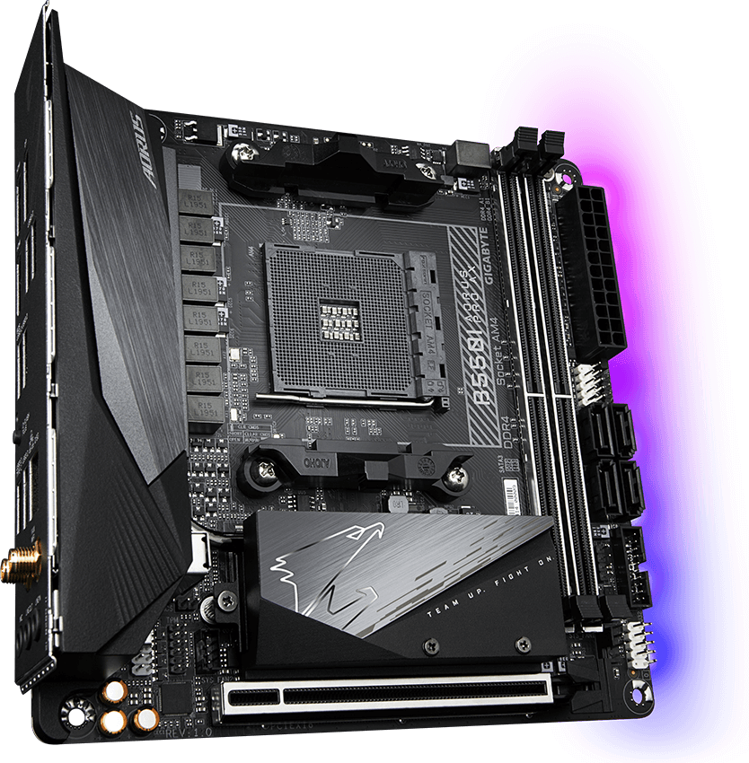 AORUS B550I AORUS PRO AX motherboard alternate view